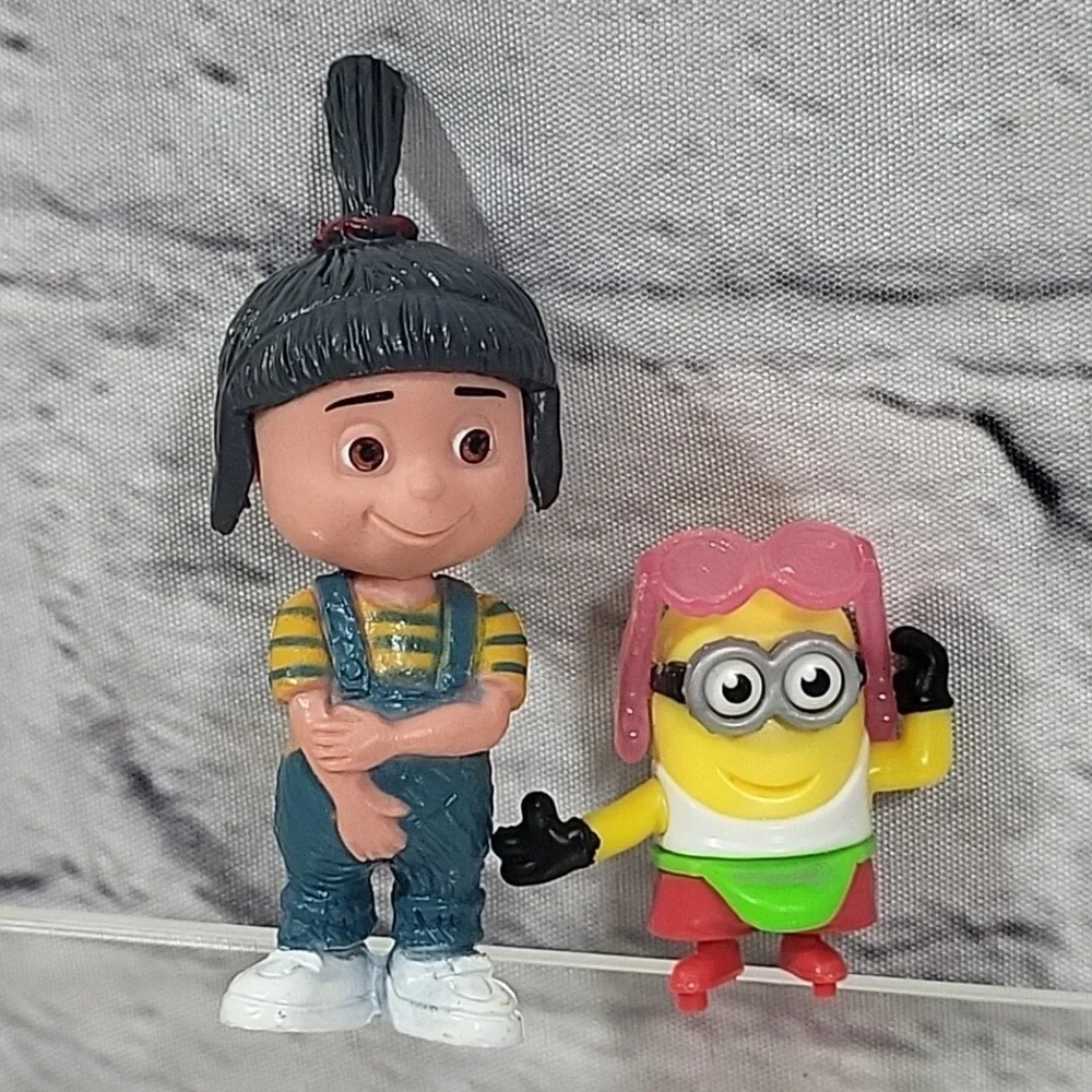 Despicable Me Minions‎ Agnes Figures Lot Of 6 With Empty Character Balls